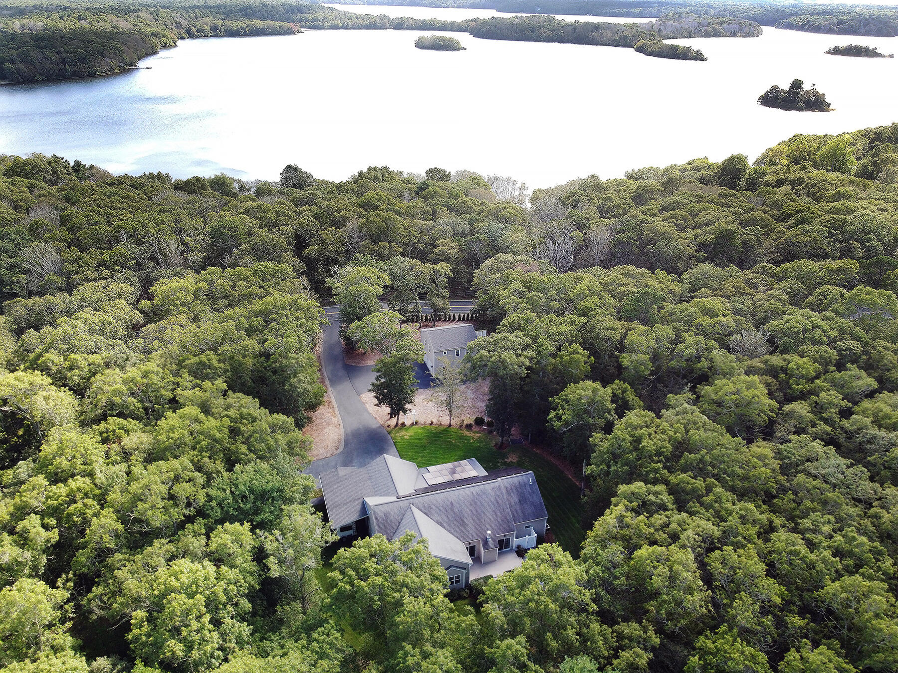 29 Pimlico Pond Road Mashpee MA 02649