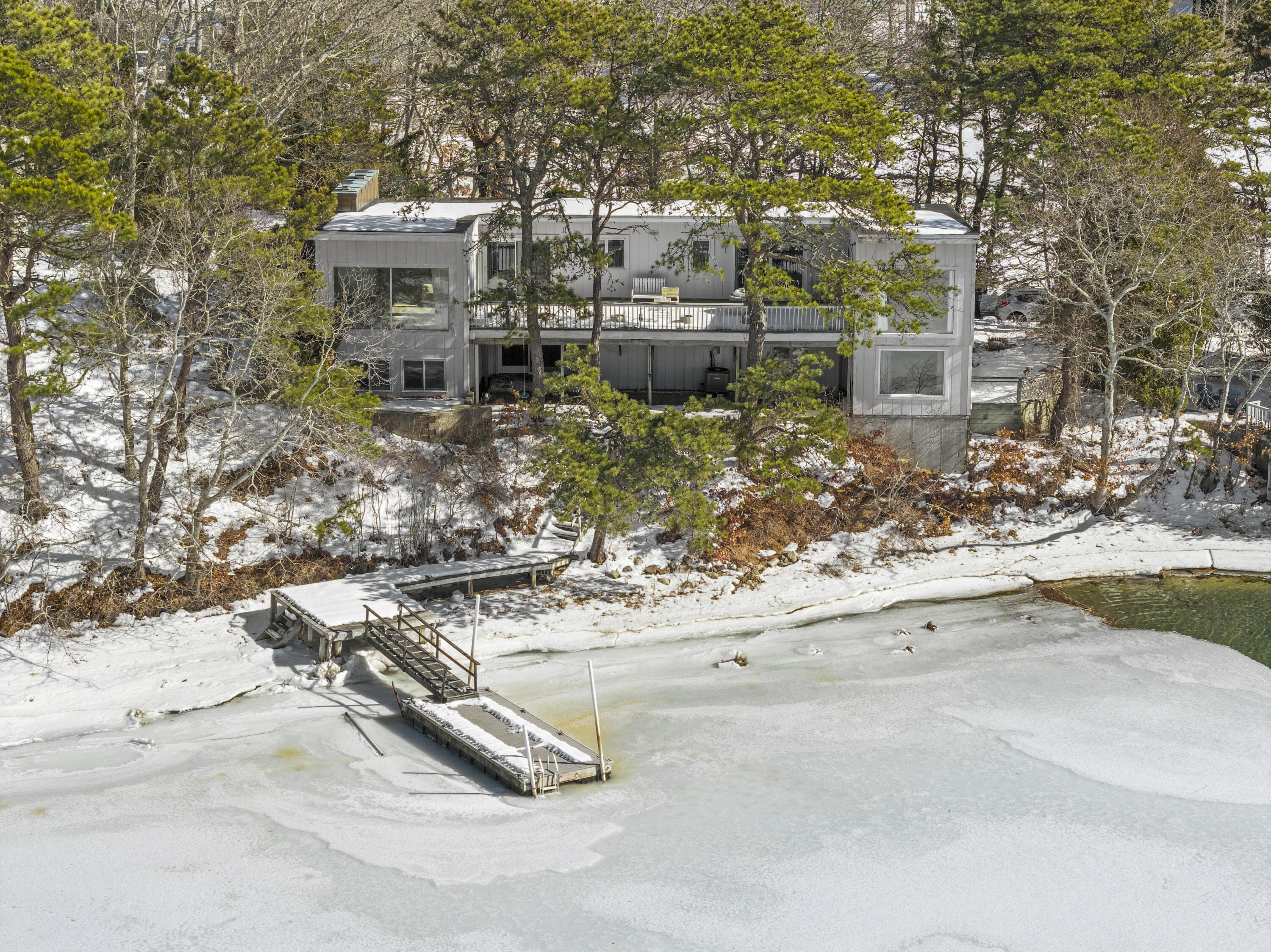 Mashpee MA, 36 Little Neck Lane