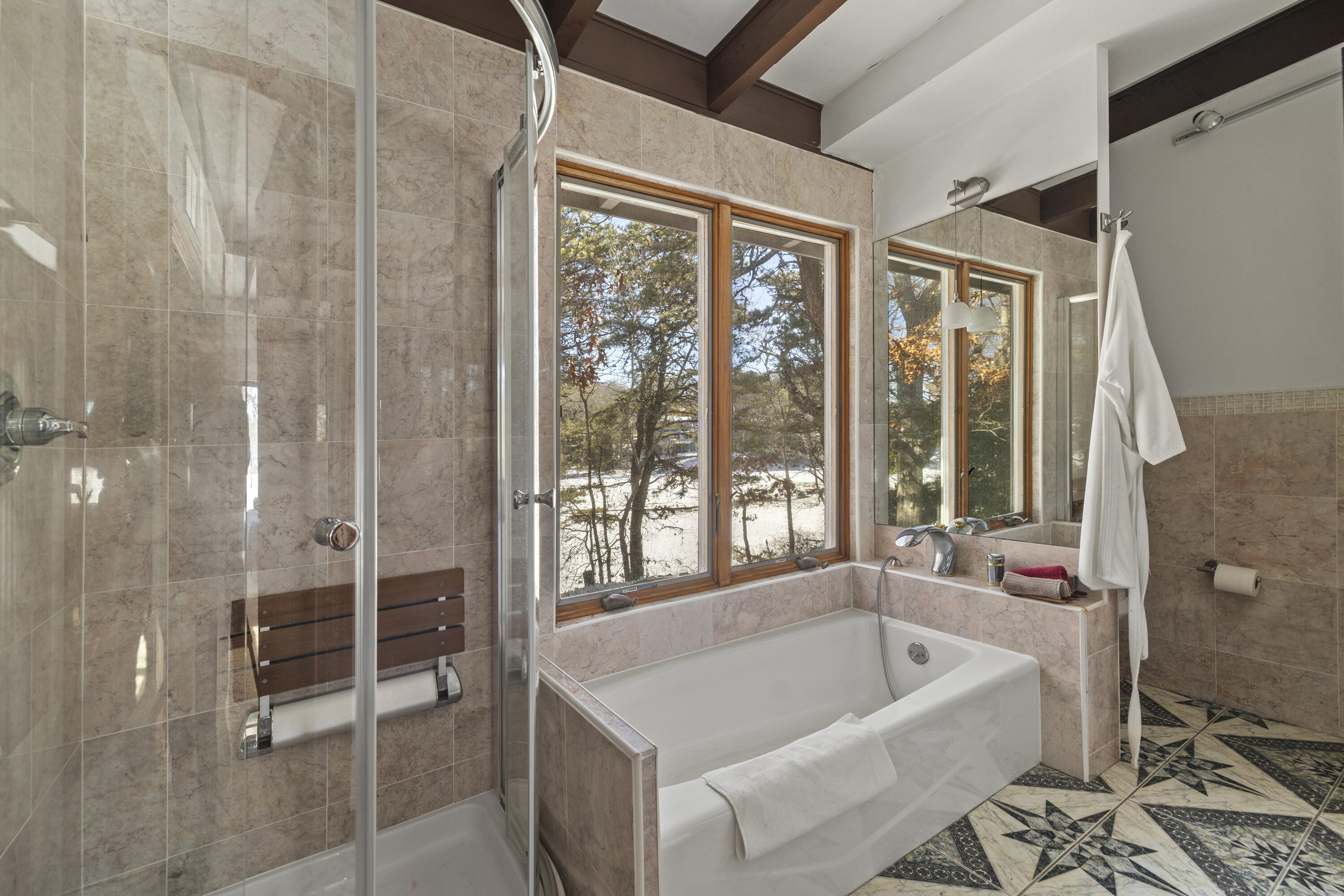 36 Little Neck Lane Mashpee MA 02649