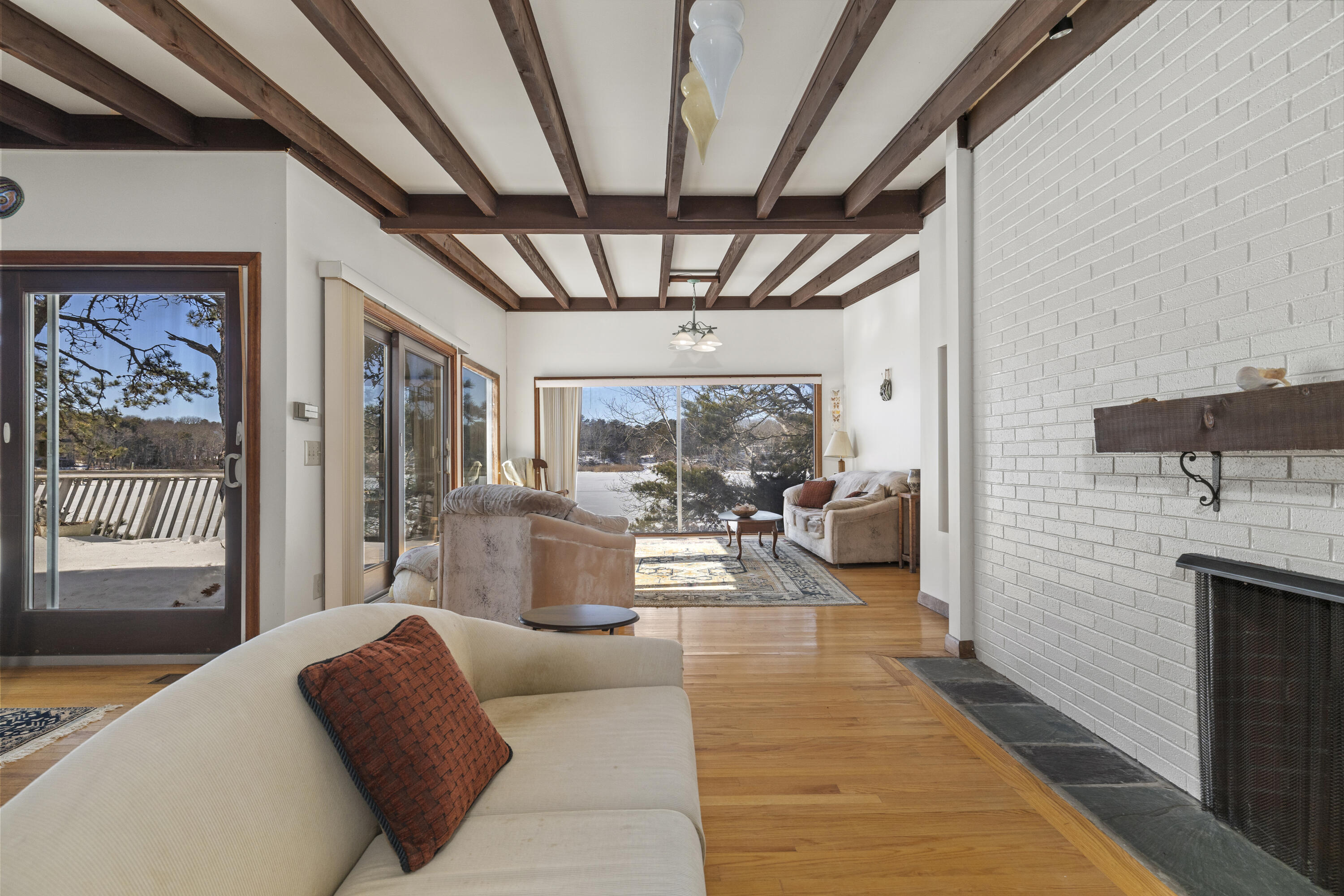 36 Little Neck Lane Mashpee MA 02649