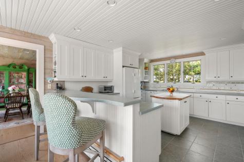 439 Sea View Avenue Barnstable MA 02655