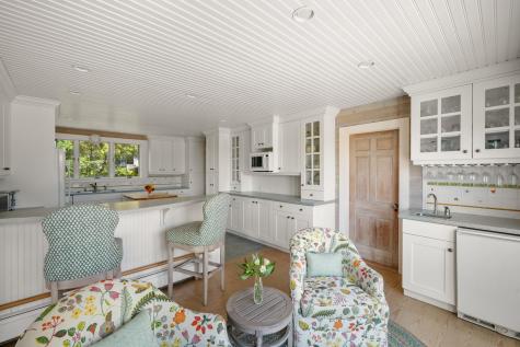 439 Sea View Avenue Barnstable MA 02655