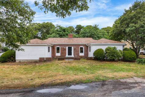 100 Arbor Way Barnstable MA 02601