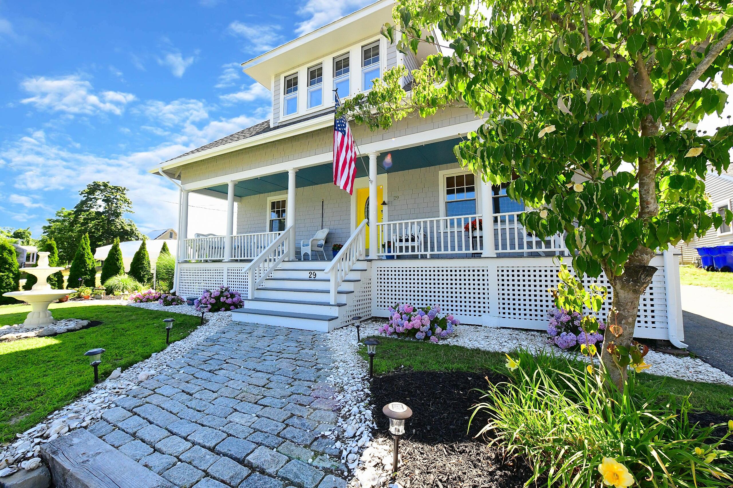 29 Lafayette Avenue Buzzards Bay MA 02532