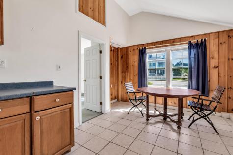 411 Maravista Avenue Teaticket MA 02536