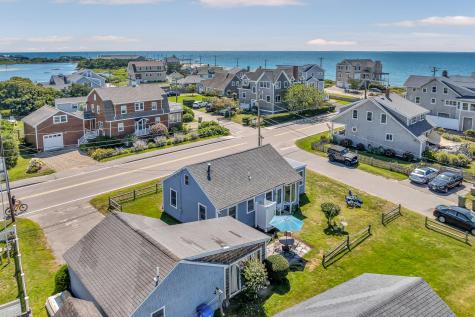 411 Maravista Avenue Teaticket MA 02536