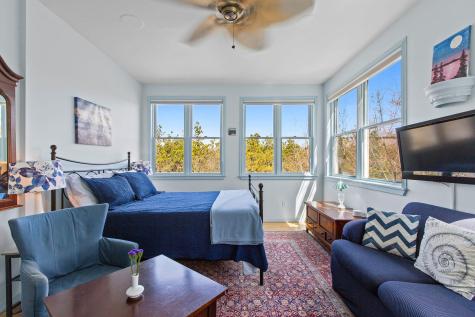 10 Somerset Road Provincetown MA 02657
