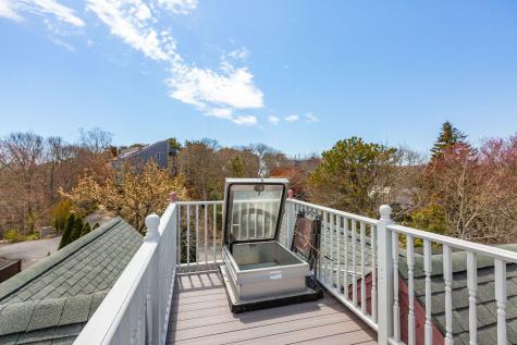 10 Somerset Road Provincetown MA 02657