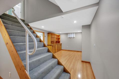 71 Seabrook Drive Falmouth MA 02536