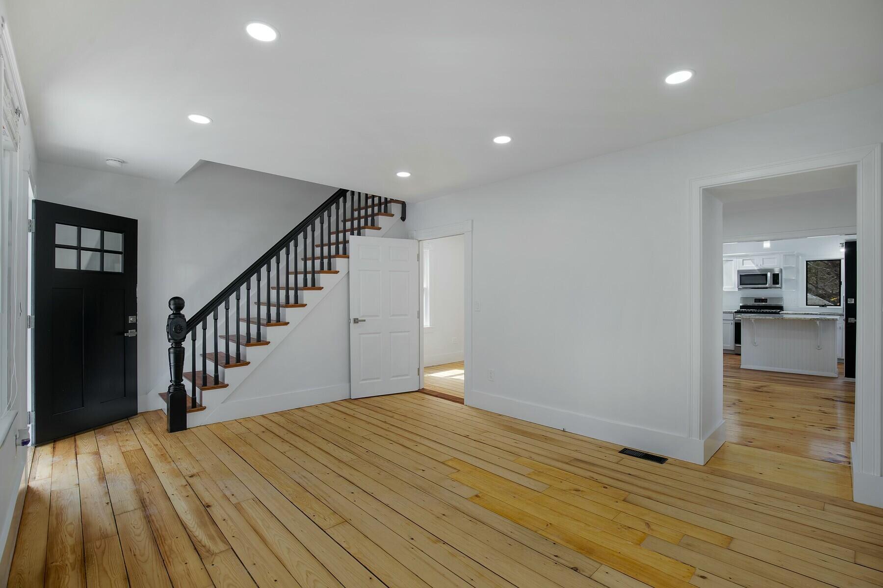 39 Onset Avenue Wareham MA 02532