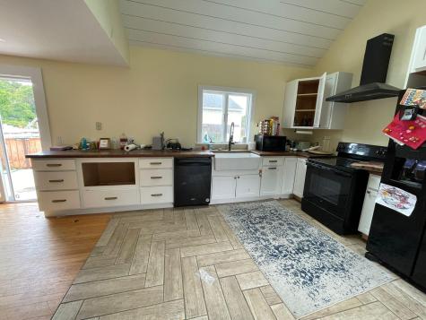 336 Old Barnstable Road Falmouth MA 02540