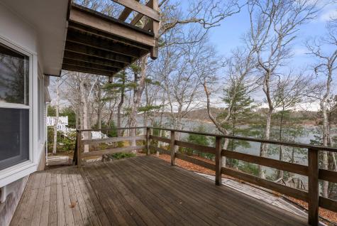 14 Quamhassett Road Bourne MA 02532