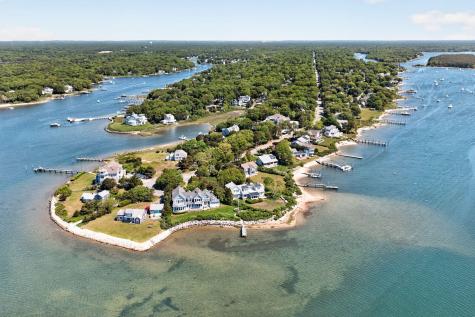 119 Seacoast Shores Boulevard Falmouth MA 02536