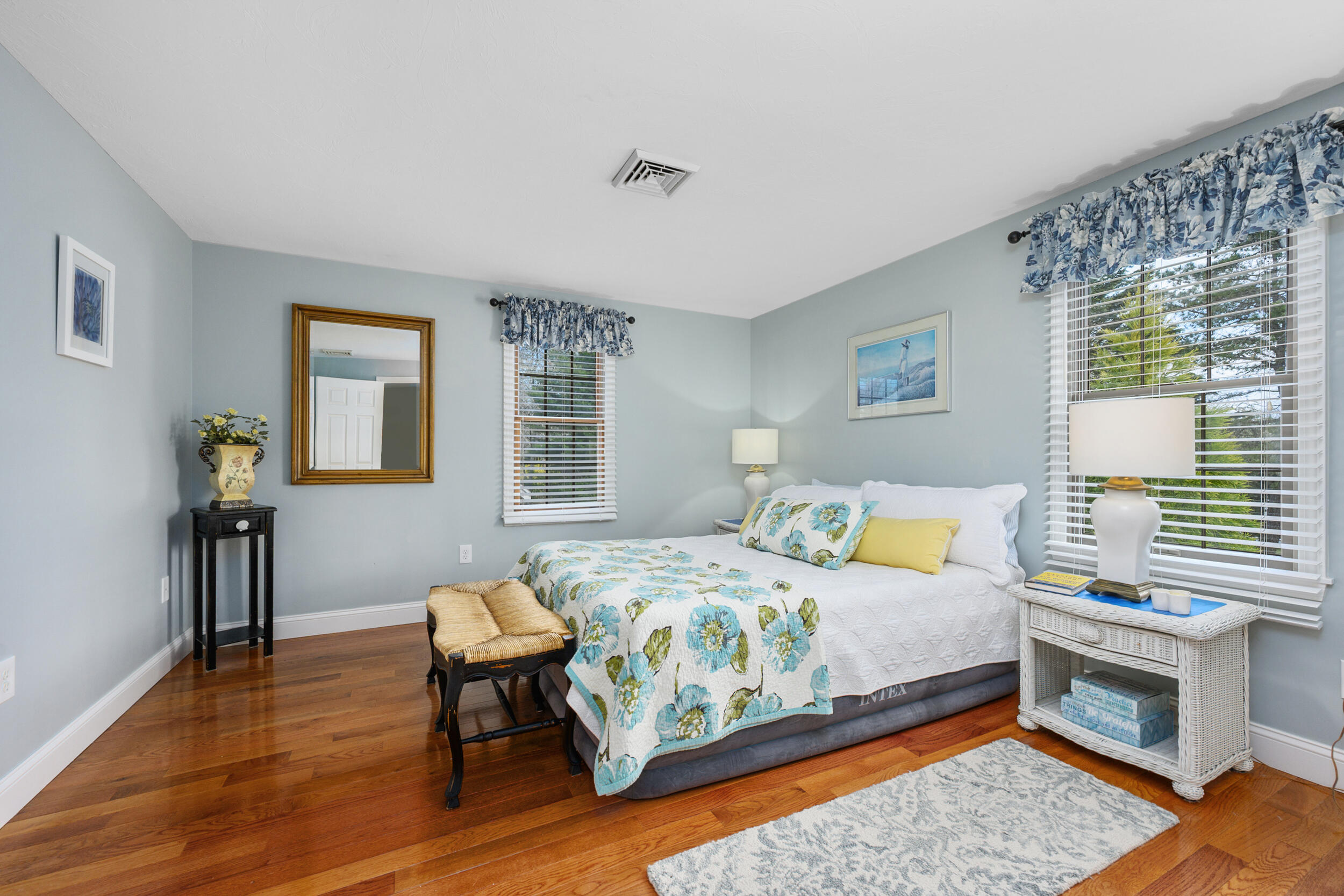 134 School Street Cotuit MA 02635