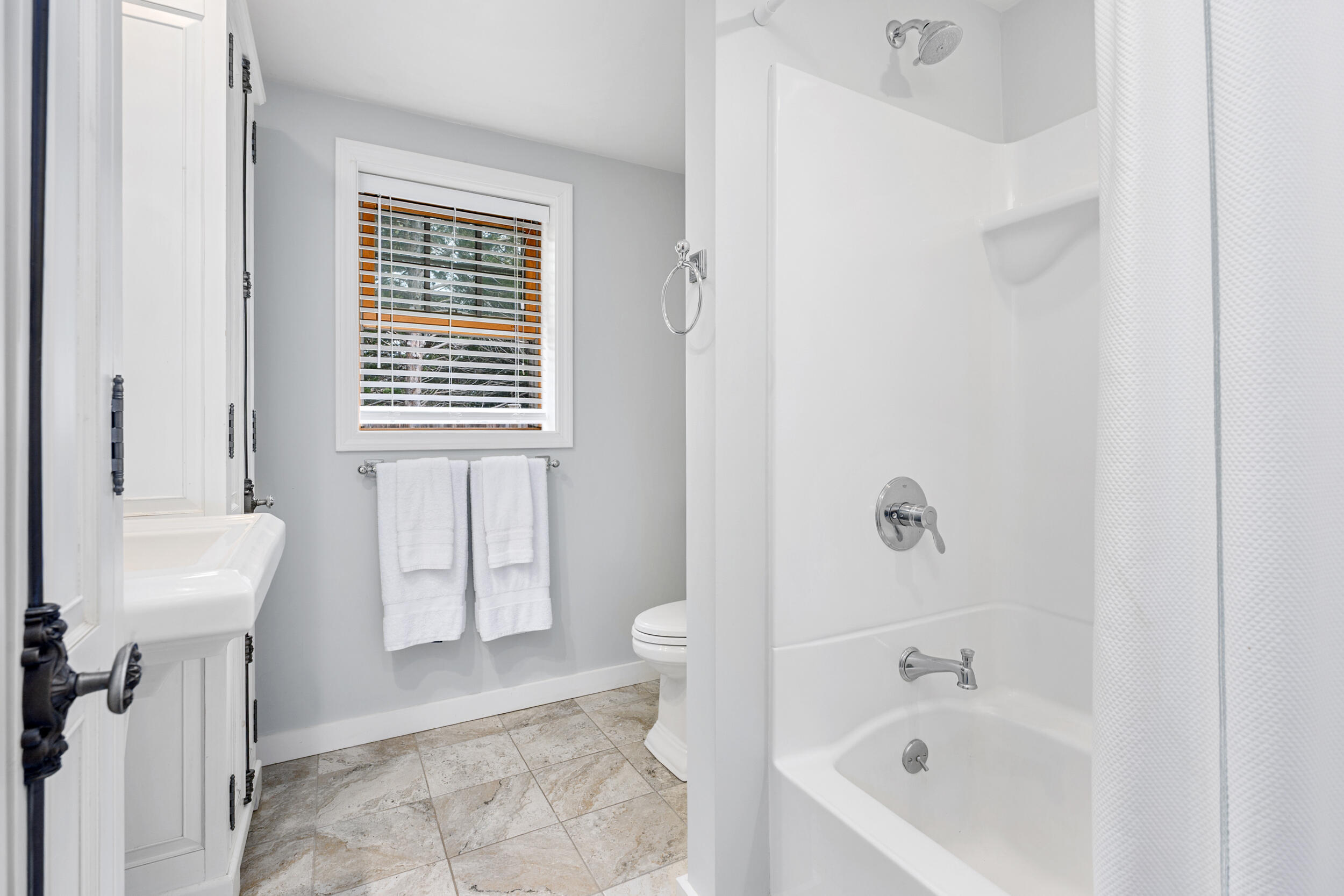 134 School Street Cotuit MA 02635