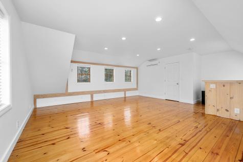 134 School Street Cotuit MA 02635