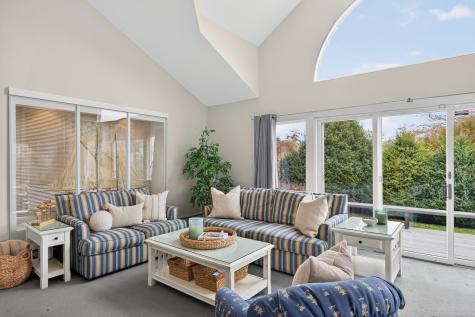 15 Hedge Lane Falmouth MA 02540