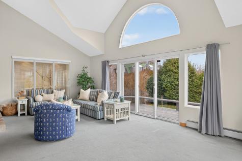 15 Hedge Lane Falmouth MA 02540