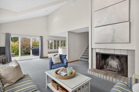 15 Hedge Lane Falmouth MA 02540