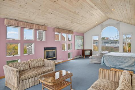 15 Hedge Lane Falmouth MA 02540