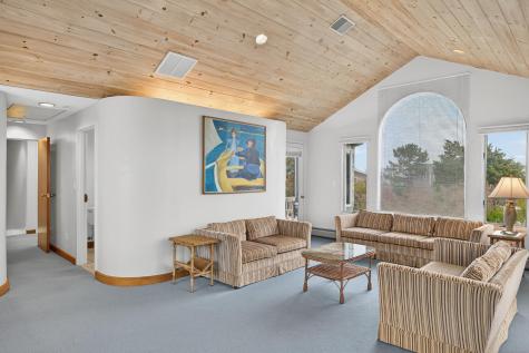 15 Hedge Lane Falmouth MA 02540