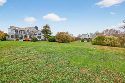 15 Hedge Lane Falmouth MA 02540