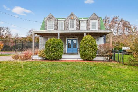 15 Hedge Lane Falmouth MA 02540