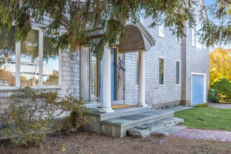 15 Hedge Lane Falmouth MA 02540