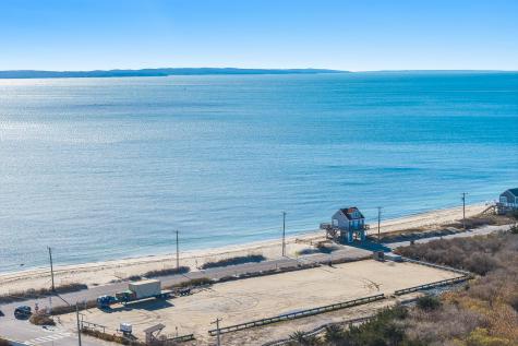 15 Hedge Lane Falmouth MA 02540