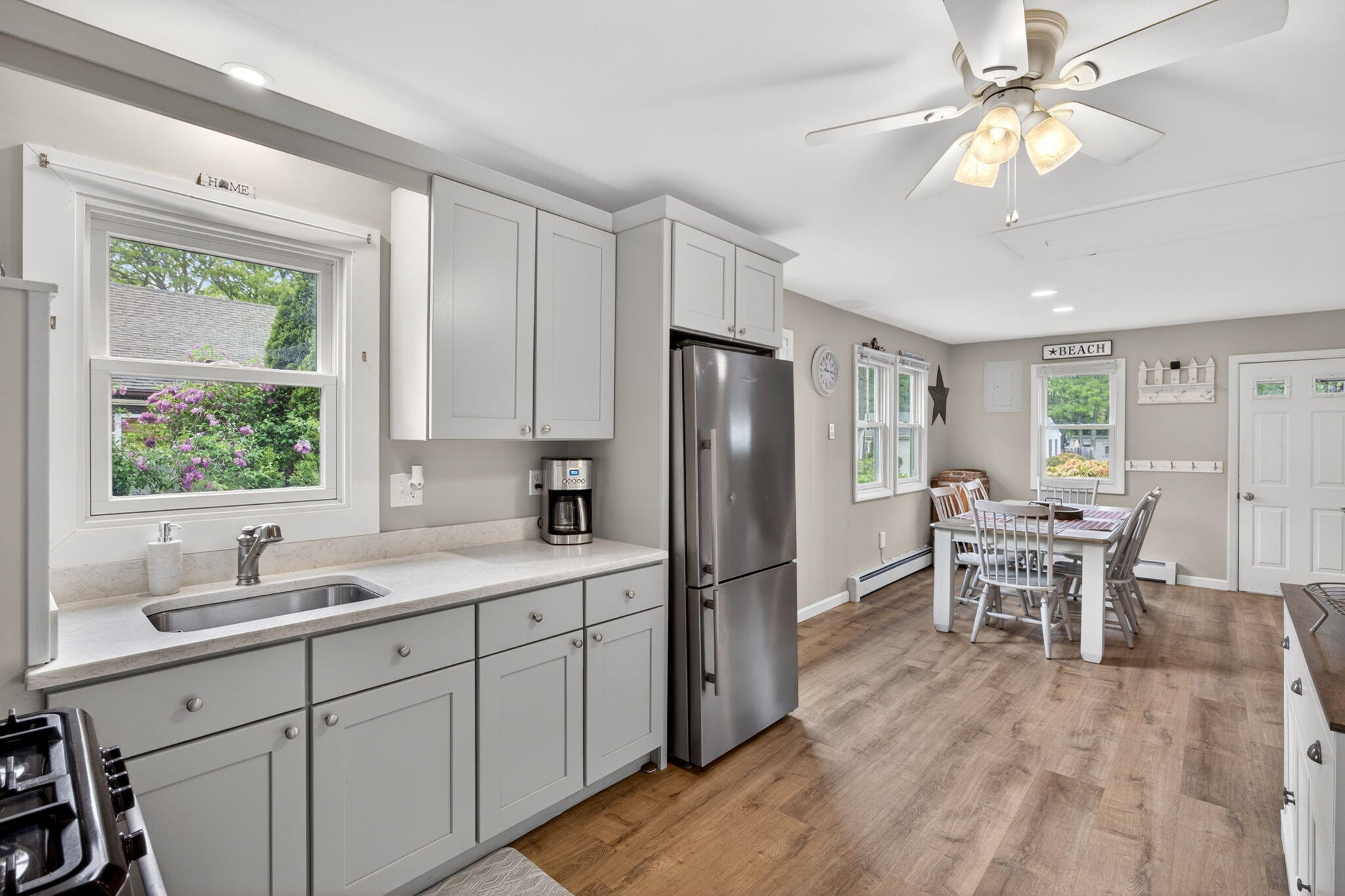 17 Suncrest Drive Falmouth MA 02536