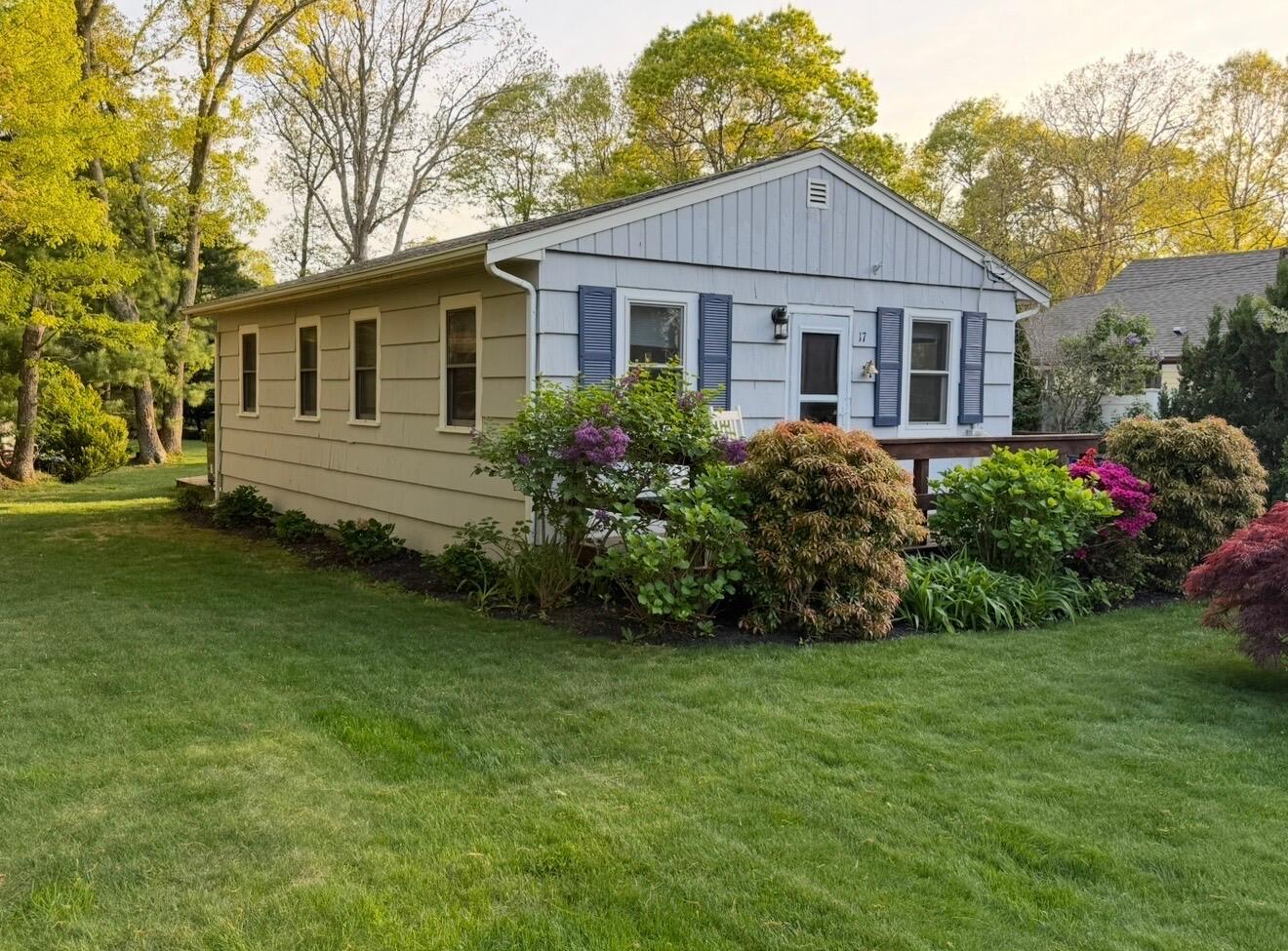 17 Suncrest Drive Falmouth MA 02536