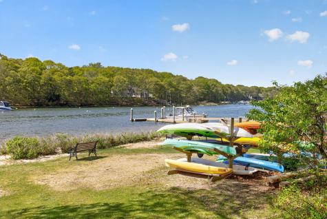 17 Suncrest Drive Falmouth MA 02536