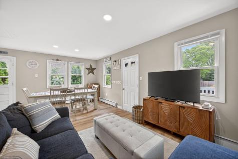 17 Suncrest Drive Falmouth MA 02536