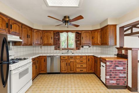 54 Alvin Avenue Quincy MA 02171