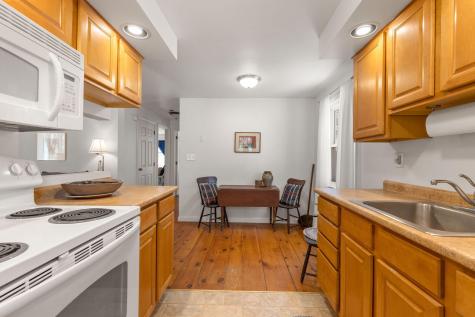 25 Whitman Lane Wellfleet MA 02667