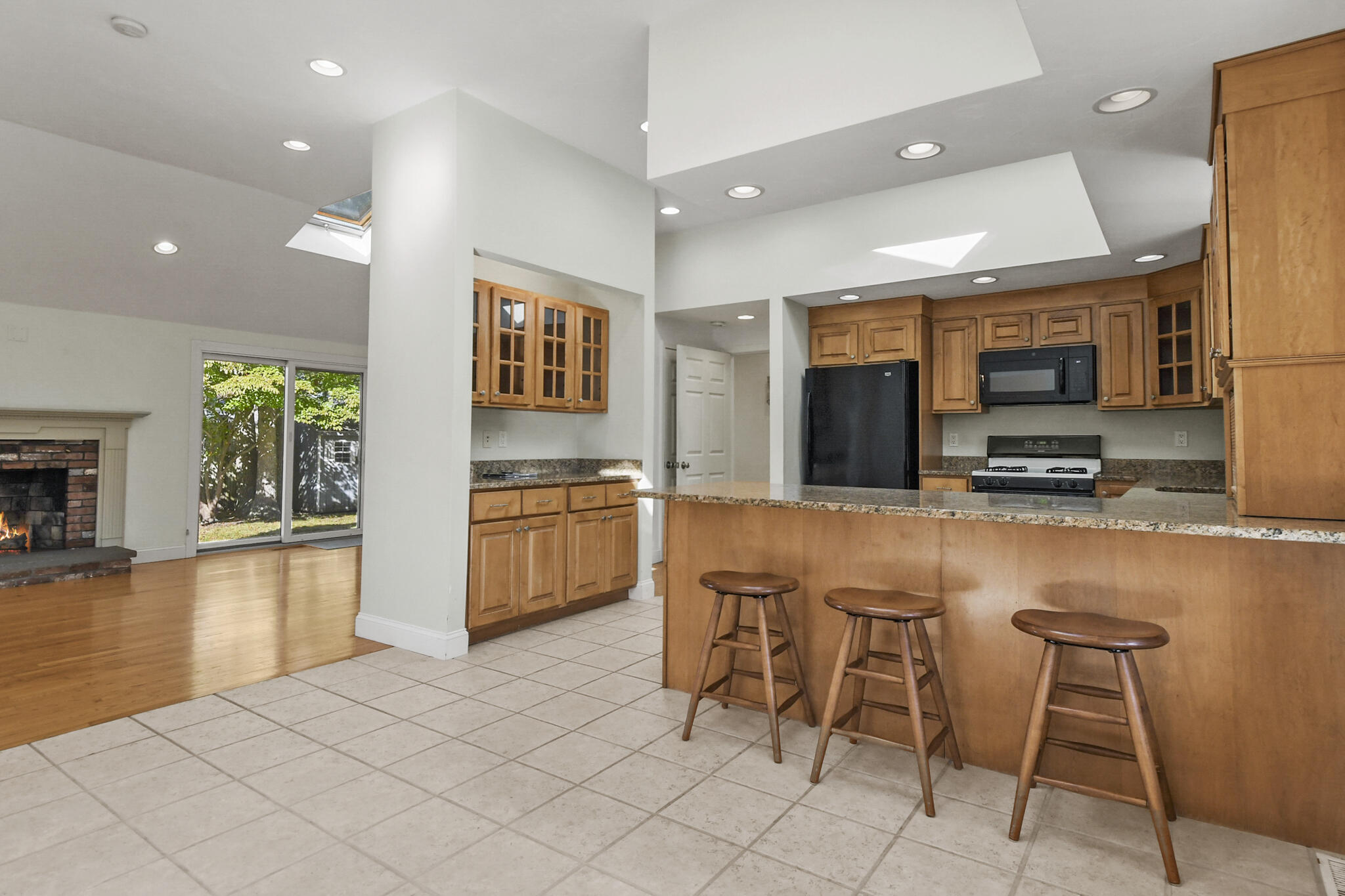 77 Striper Lane Falmouth MA 02536