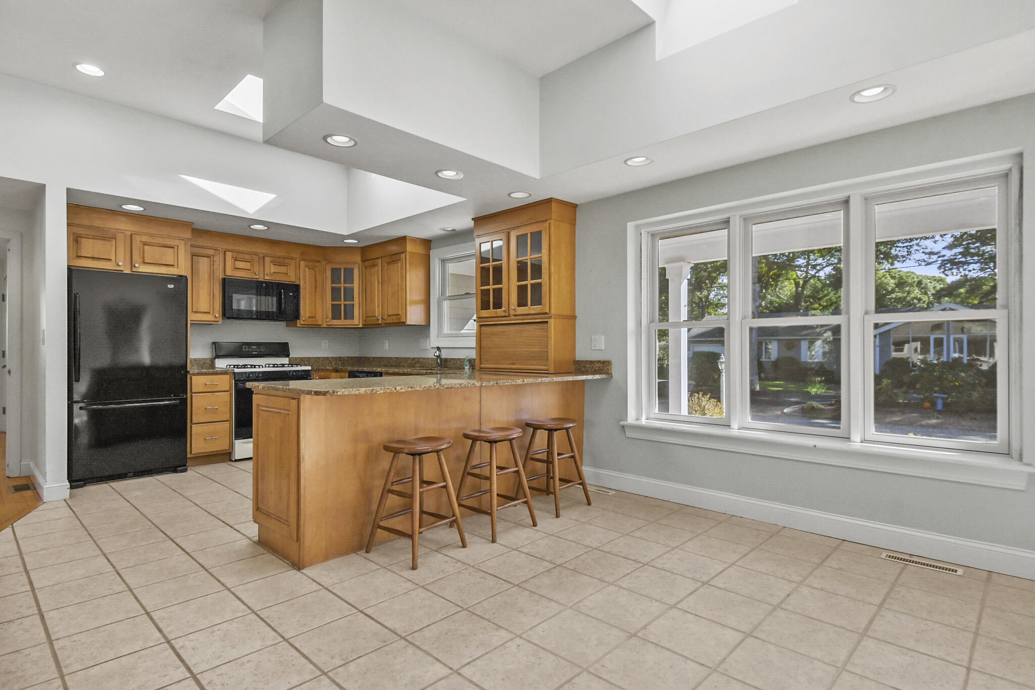 77 Striper Lane Falmouth MA 02536