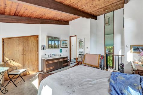 481 Lakeside Drive Barnstable MA 02632