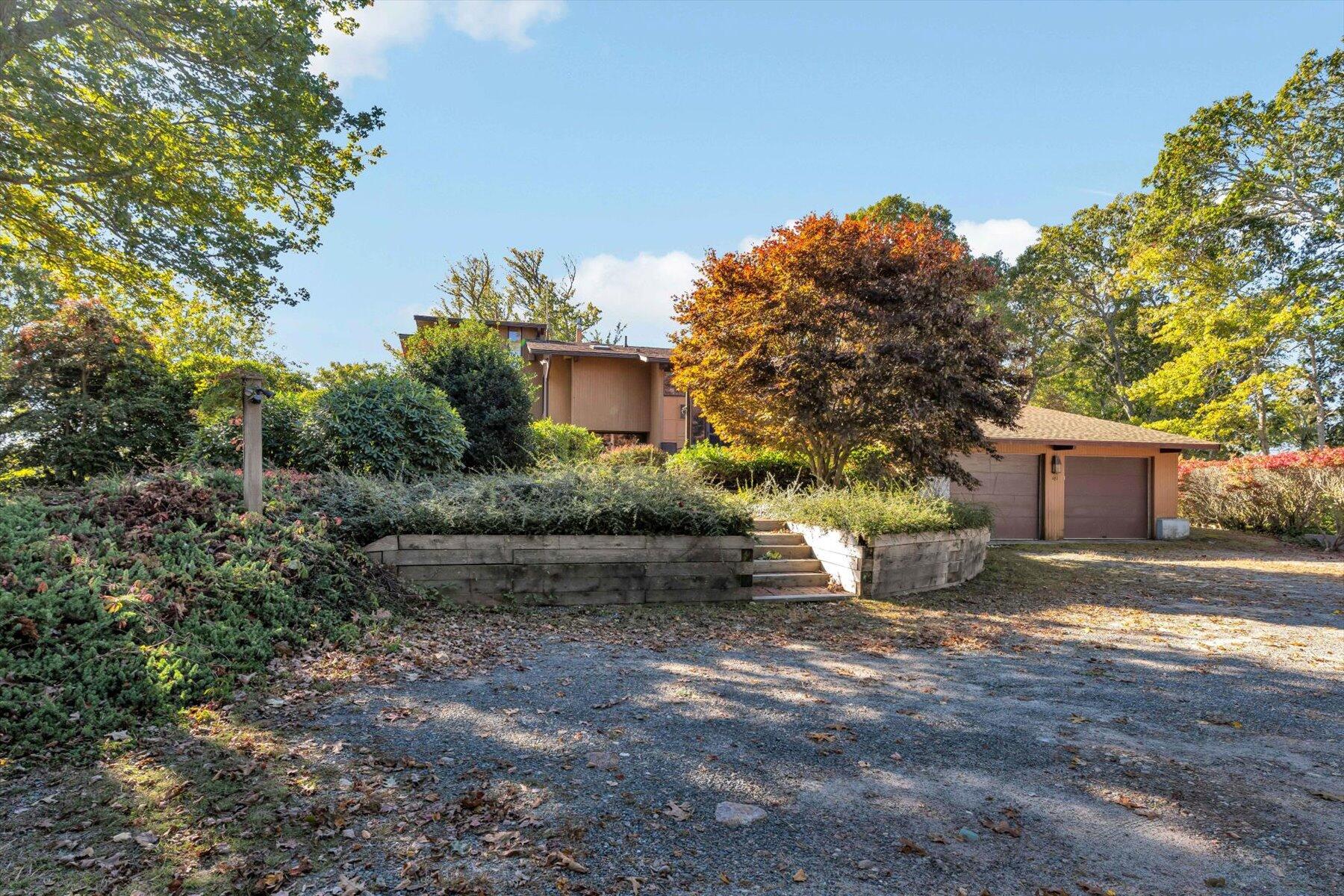 481 Lakeside Drive Centerville MA 02632