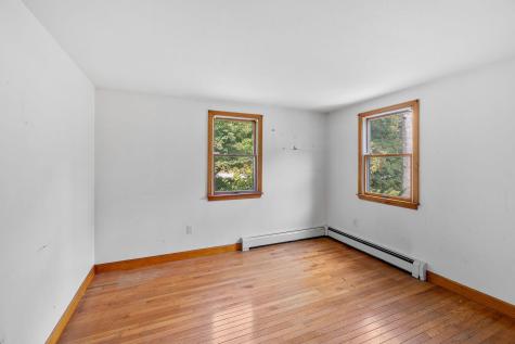 19 Essex Road Mashpee MA 02649
