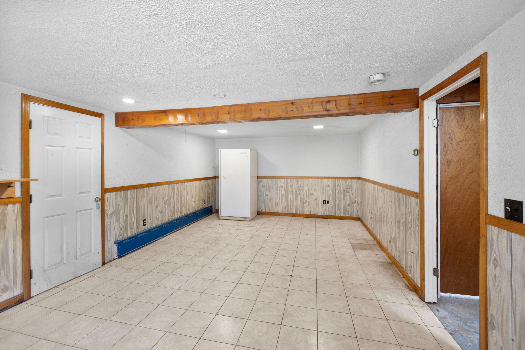 19 Essex Road Mashpee MA 02649
