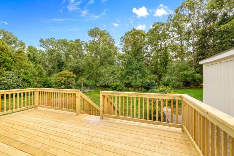 19 Essex Road Mashpee MA 02649