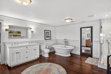 11 Maywood Avenue Hyannis Port MA 02647