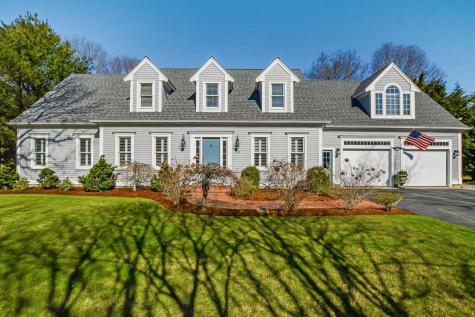 127 Rickenbacker Road Falmouth, MA 02536 | 22501578 | LandVest Christie's