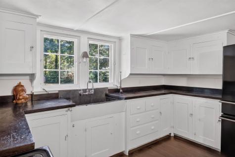 7 Carmen Lane Orleans MA 02653