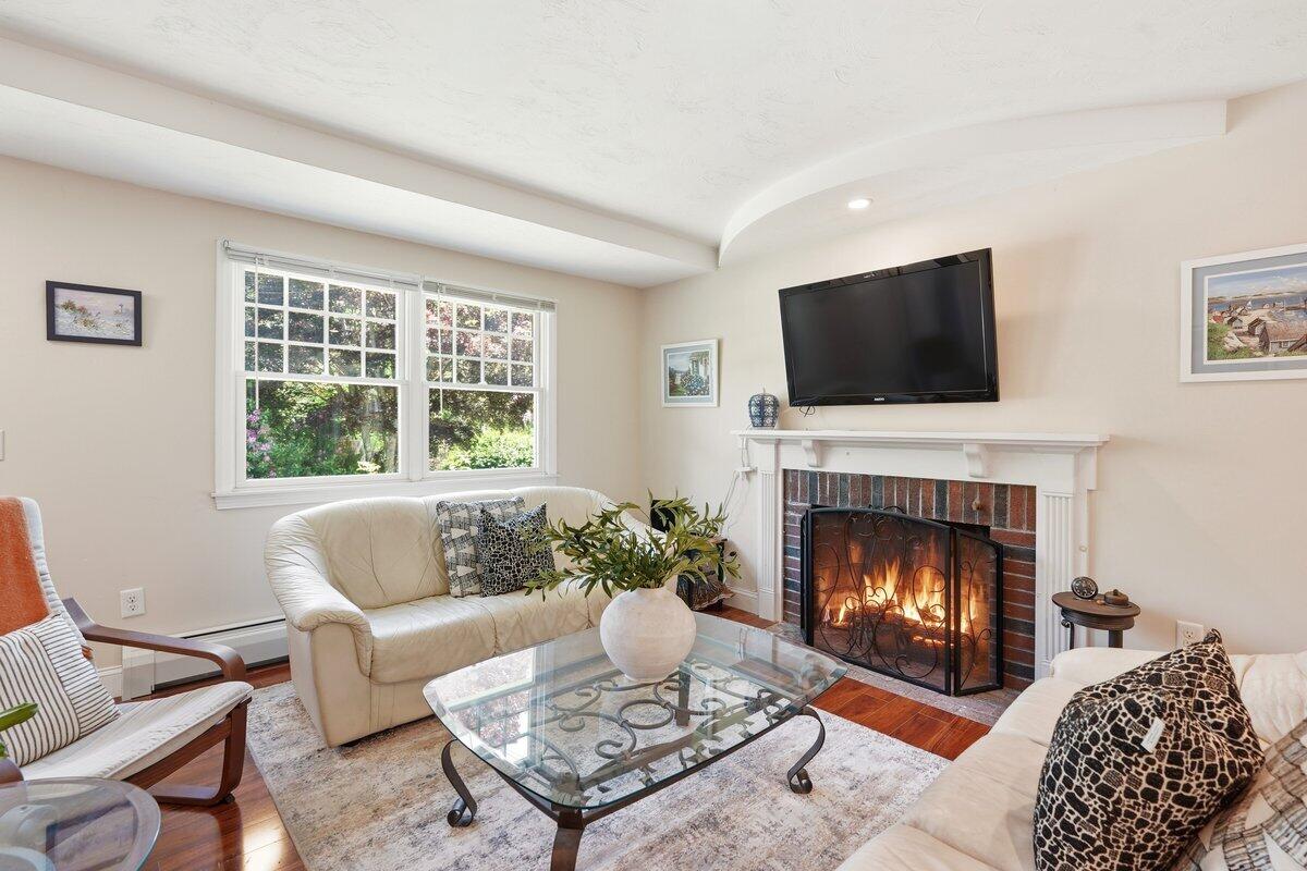 202 Quaker Road Falmouth MA 02540