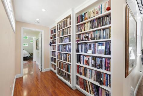 202 Quaker Road Falmouth MA 02540
