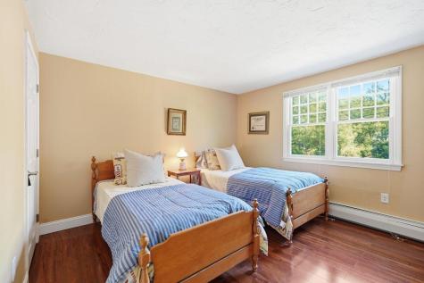 202 Quaker Road Falmouth MA 02540