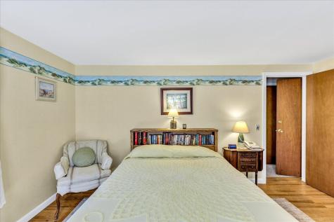 686 Queen Anne Road Harwich MA 02645