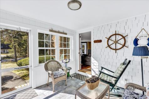 686 Queen Anne Road Harwich MA 02645